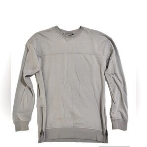 Women’s Gray Sweatshirt‎ | XS | Relaxed Fit